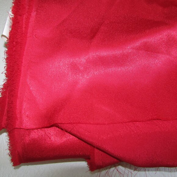 Crepe Backed Satin - Red - 60" x 4.9m - Picture 5 of 9